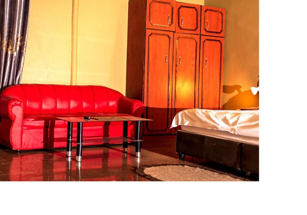Msc Hotel Otjiwarongo Monitronics Екстериор снимка
